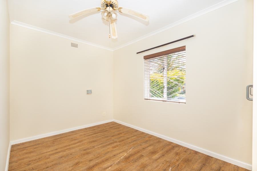 2 Bedroom Property for Sale in Protea Village Western Cape